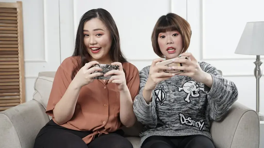 小學生笑話樂翻天：笑到肚痛欲絕的百顆爆笑炸彈！